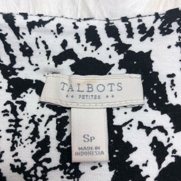 Talbots White Black Sleeveless Surplice V-Neck Pleated Fit & Flare Dress Size SP - Picture 8 of 9